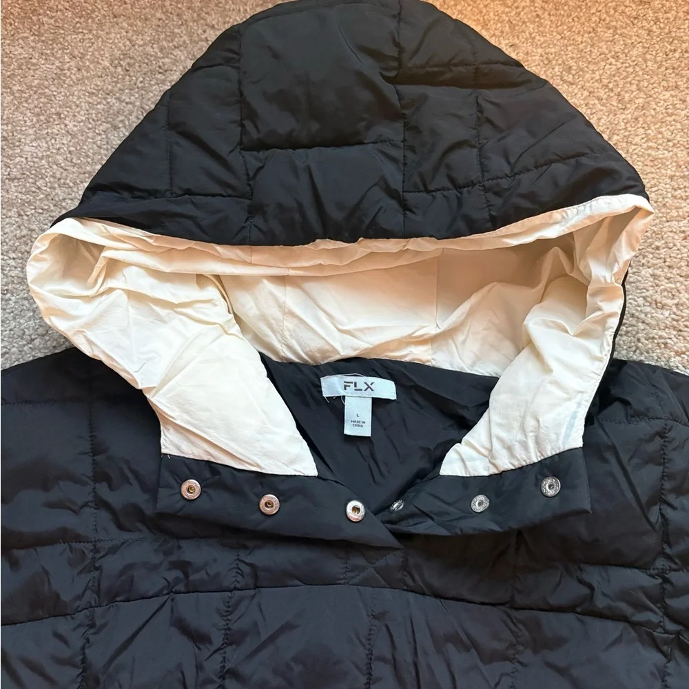 FLX Cropped Puffer Pullover Jacket Black White Hooded - Picture 3 of 6